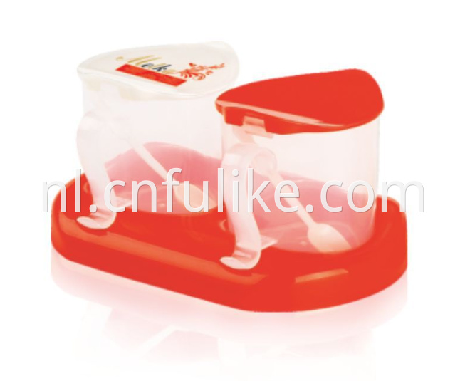 Red Kitchenware